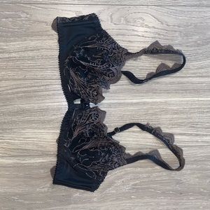 Pretty Free People Bra